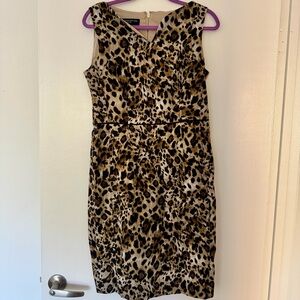 Jones New York Leopard Print Dress | Size 10 | Flattering & Classic
